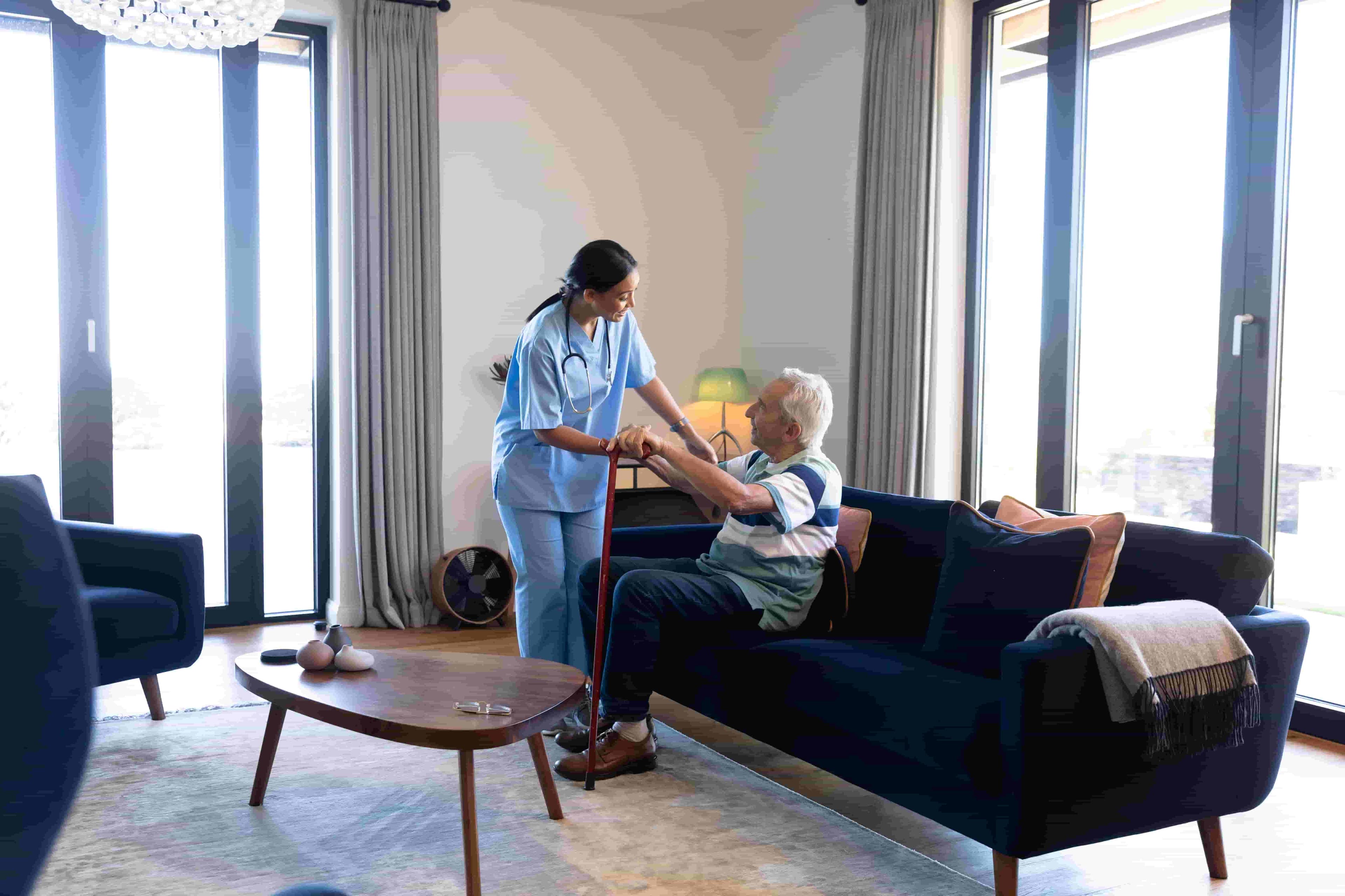 7 Benefits of Home Nursing for Seniors in Dubai